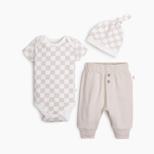 Outfit sets.